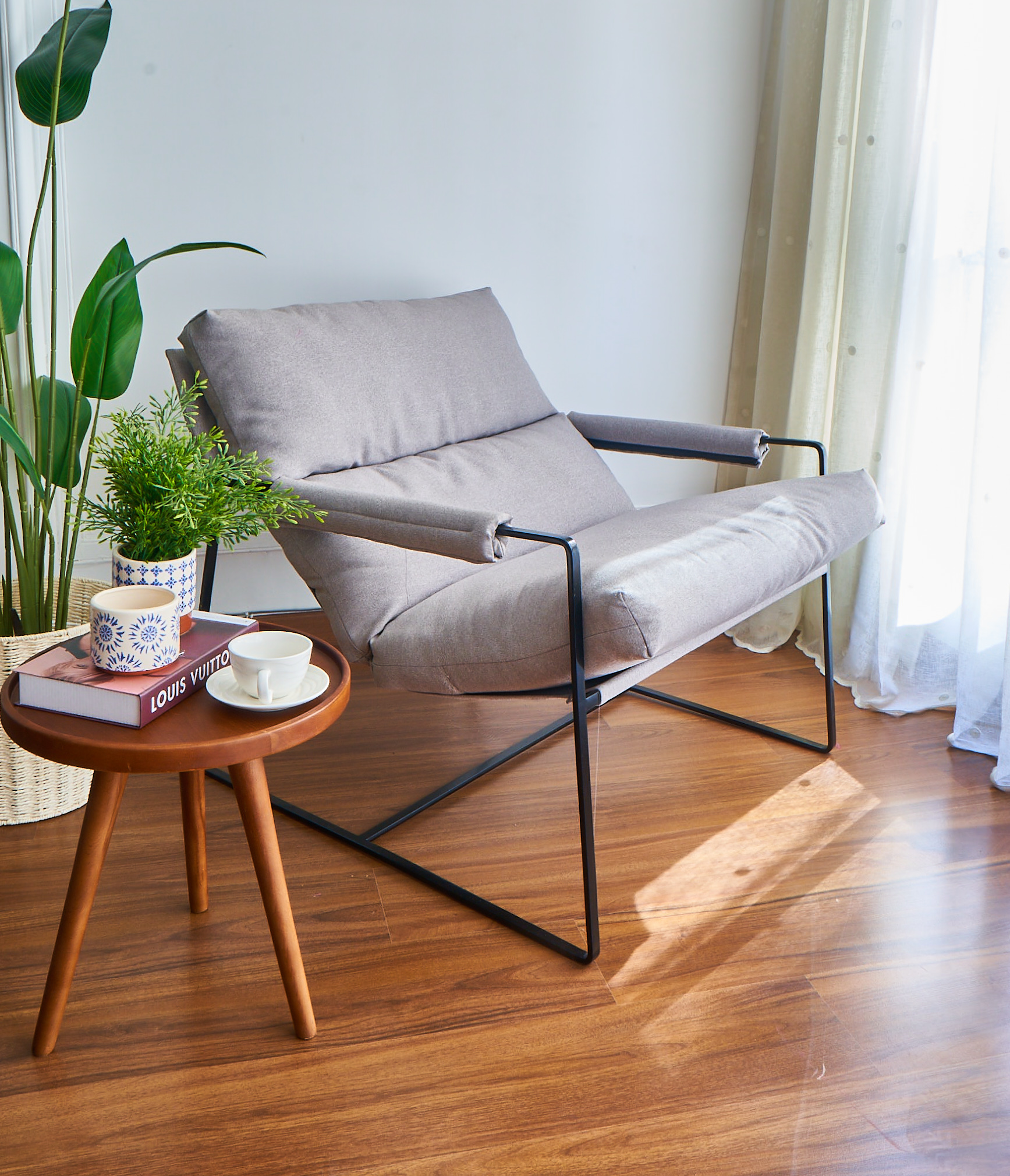 Modern Living Room Suite Detail