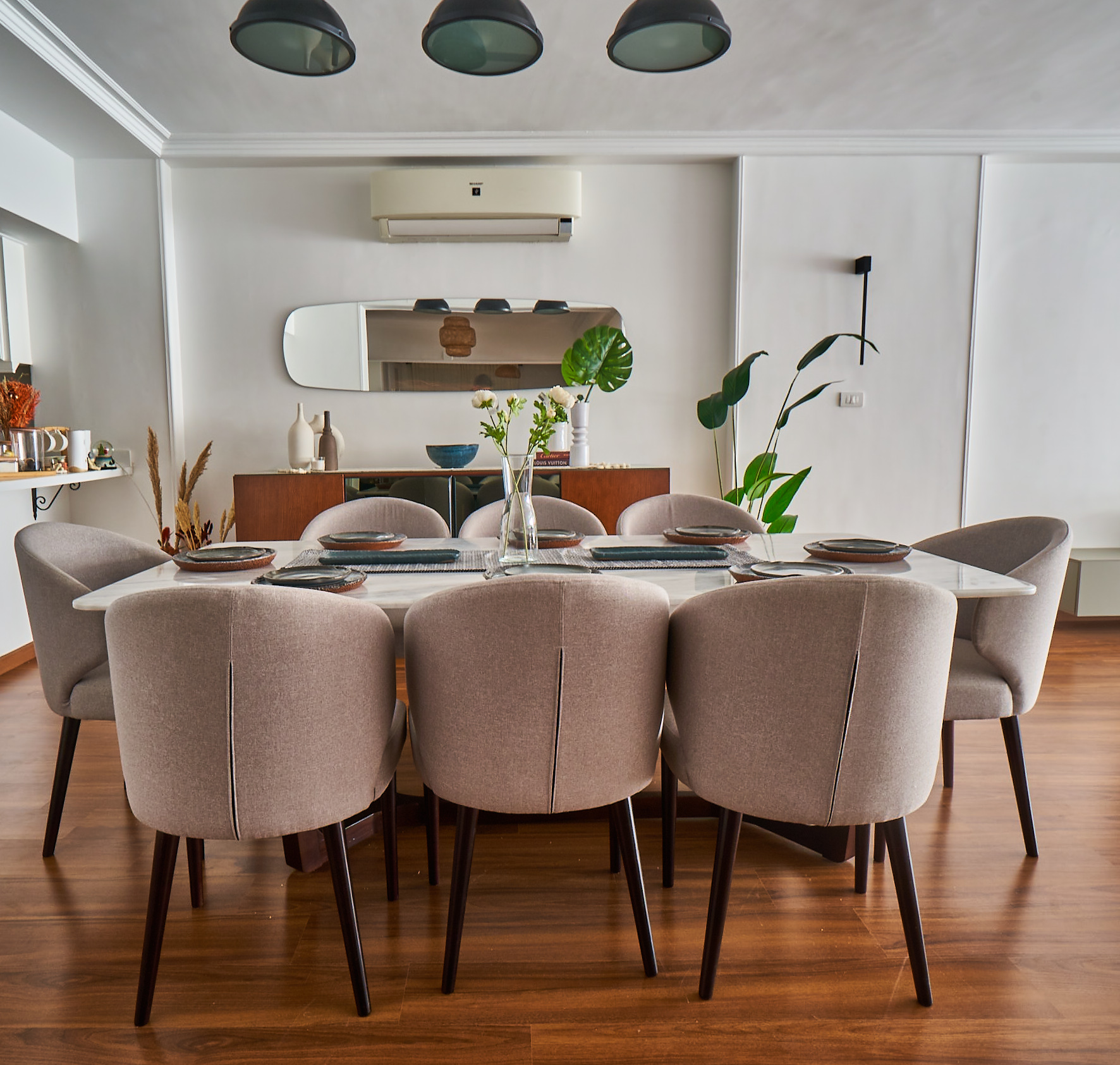 Modern Living Room Suite Detail